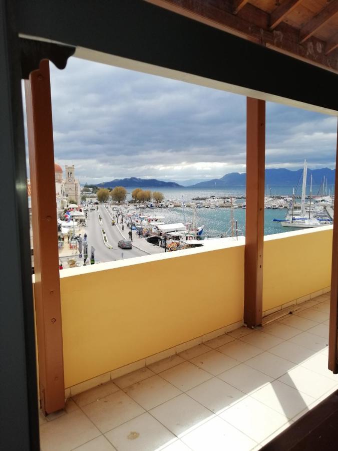 Aegina Port Apt 2-Διαμέρισμα Στο Λιμάνι Της Αίγινας 2 Extérieur photo