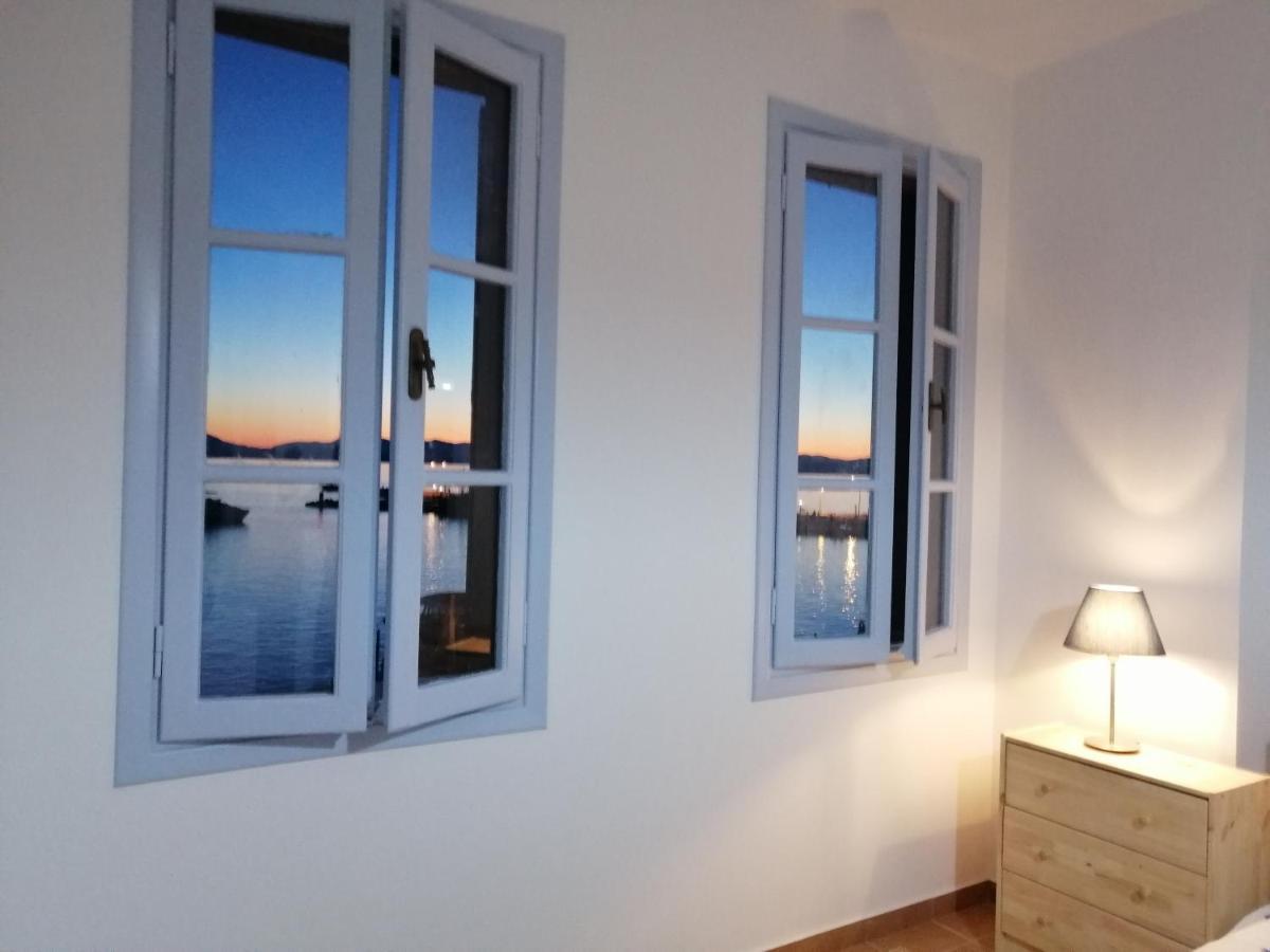 Aegina Port Apt 2-Διαμέρισμα Στο Λιμάνι Της Αίγινας 2 Extérieur photo