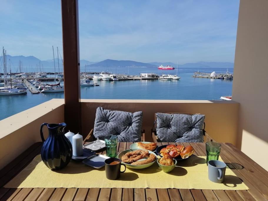 Aegina Port Apt 2-Διαμέρισμα Στο Λιμάνι Της Αίγινας 2 Extérieur photo