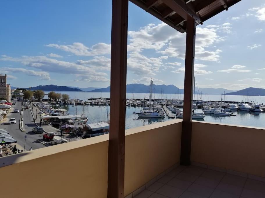Aegina Port Apt 2-Διαμέρισμα Στο Λιμάνι Της Αίγινας 2 Extérieur photo